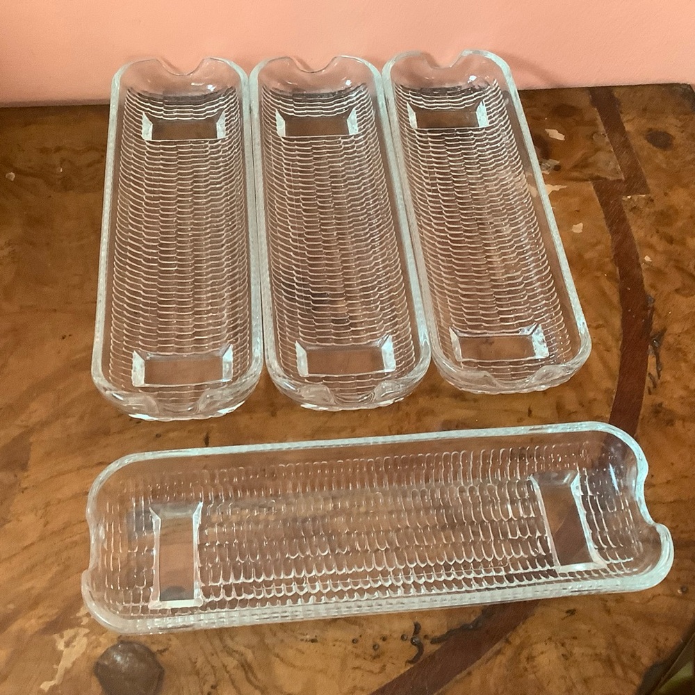 4 Vintage  Corn On Cob Clear Glass Footed Dishes highly detailed kernel pattern